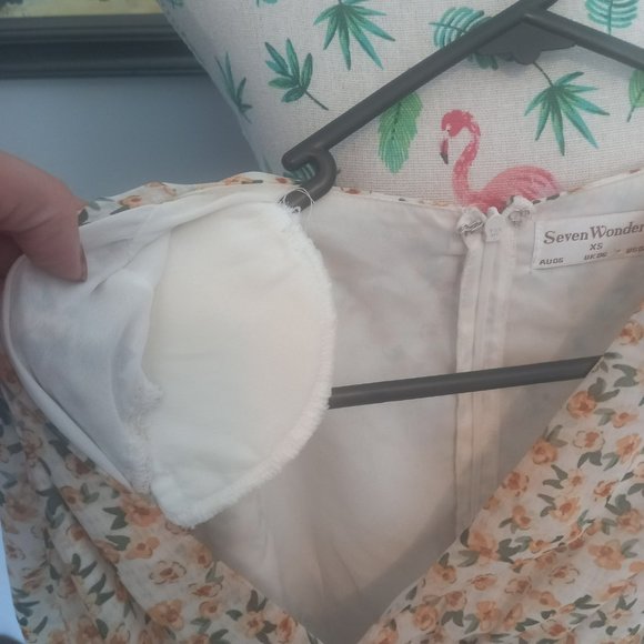 🥳 HOST PICK! 🥳 Seven Wonders floral mini dress (Size XS) - Picture 6 of 9